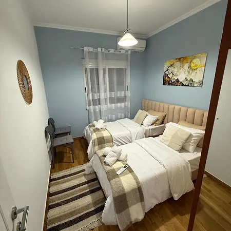 Quiet Corner Apartments, Delijorgji *