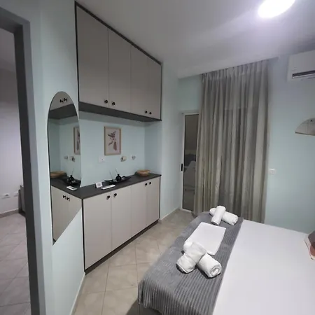Quiet Corner Apartments, Delijorgji Tirana