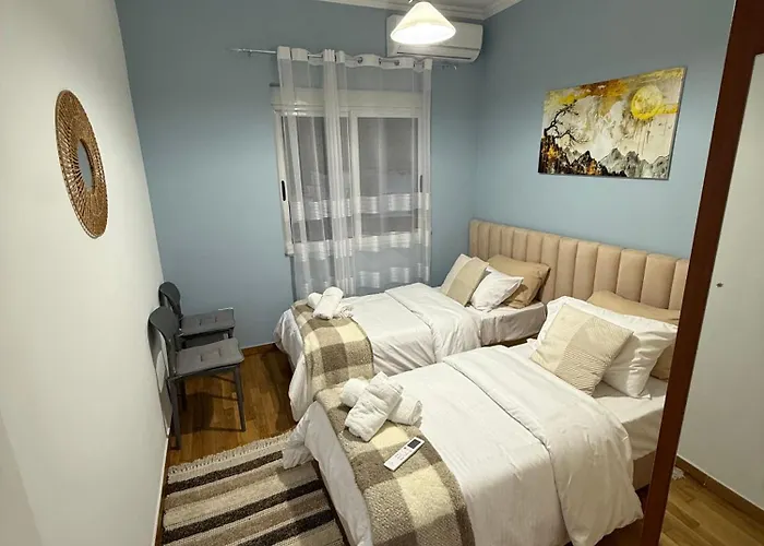 Quiet Corner Apartments, Delijorgji *